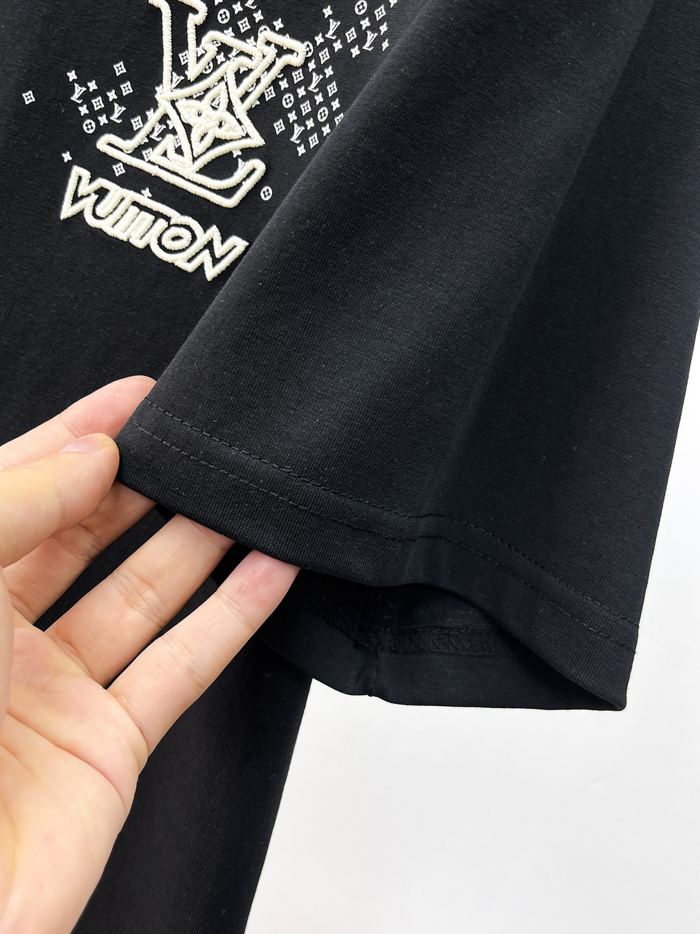 short sleeves